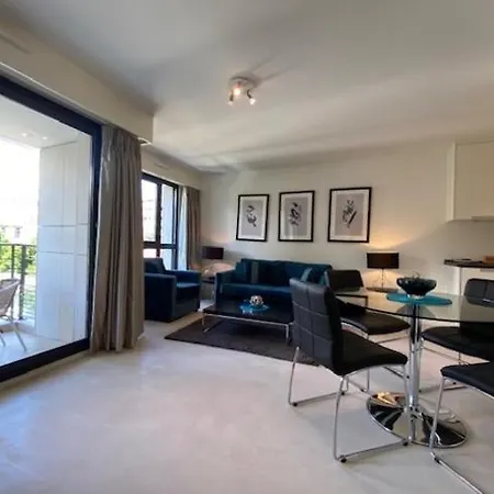 Lejlighedshotel Carlton Riviera 4*