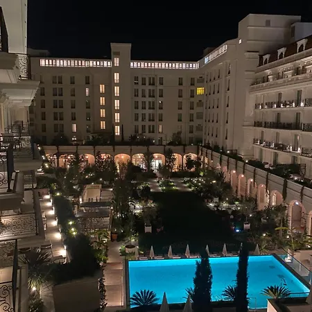 Carlton Riviera Lejlighedshotel Cannes